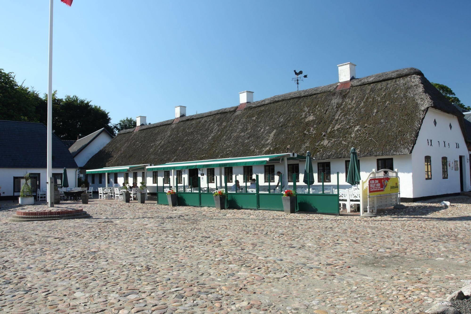 Hovborg Kro Esterno foto